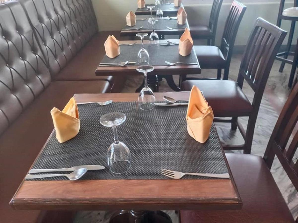 Chef House Resort Katmandou Extérieur photo