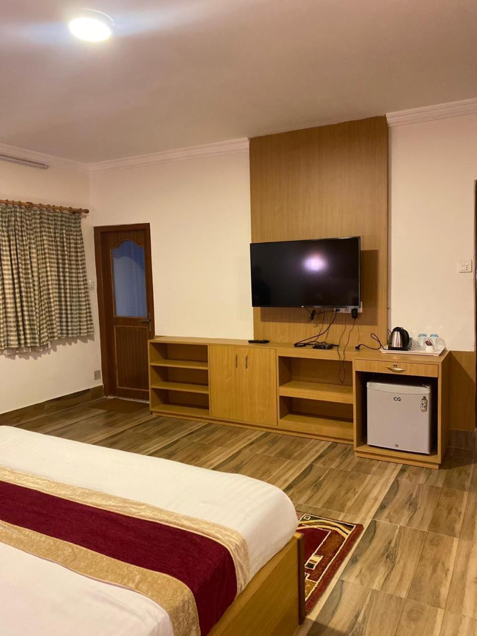 Chef House Resort Katmandou Extérieur photo